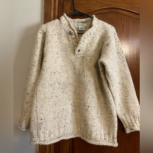 100% Irish Wool Sweater Large